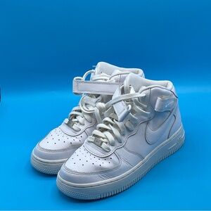 Nike White High-Top‎ Sneakers